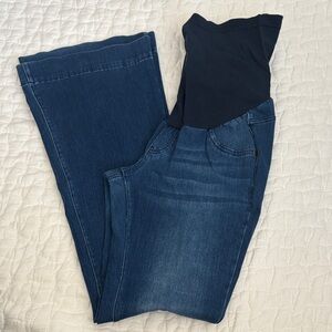 Flare Maternity Jeans in Medium Wash